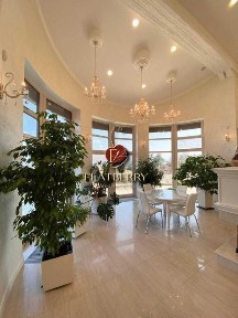 Аренда дома 180 м², Европейская ул., 1