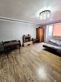 Продаж 4х. кімнатної квартири. Центр.