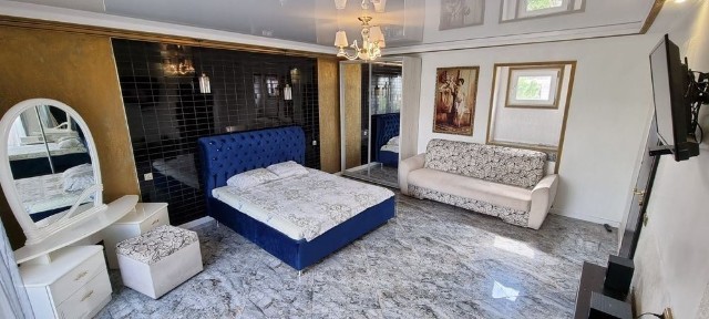 Подобова Оренда Космос, ЖД, Малиий Ринок, Центр