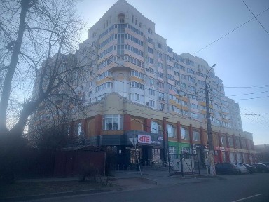 Продаж 5к пентхаус 200 кв. + дах м. Черкаси вул. Грушевського 73