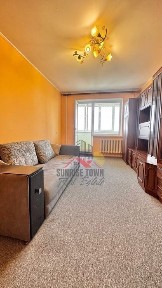 Продам 3 х кімнатну квартиру з трьома балконами на Малікова