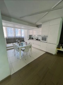 Днепр, Исполкомовская ул., 7