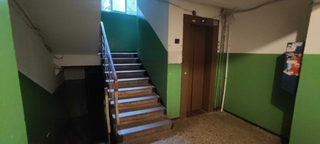 Біличі, Ушакова 12 (метро Академмістечко-Житомирська).