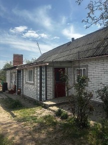Продається будинок в Сутисках