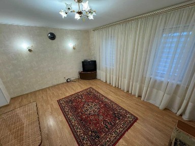 ‼️Центр‼️ 2 кімнатна квартира 53 м² + гараж 18 м², єВідновлення