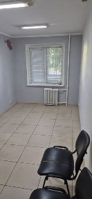 Здам приміщення під салон краси, офіс чи інше Металлургів перша лінія