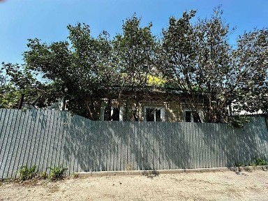 Продаю дом. Центр. Варус