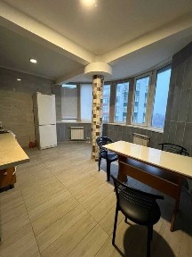 Продаж 3-кімнатної квартири вул. Г. Кондратьєва