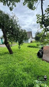 Продається пів будинку центр міста