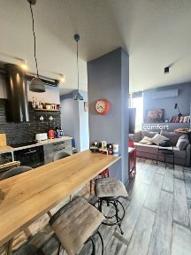 Київ, Дніпровський, вулиця Березнева 12