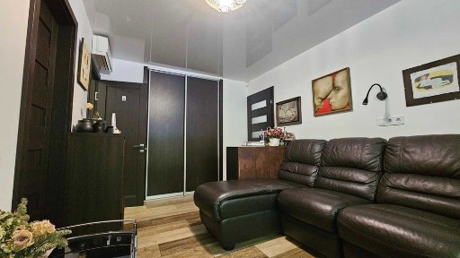 Продаж 2 кімнатної 45м Липки Печерськ Мар'яненка метро Кловська 5хв