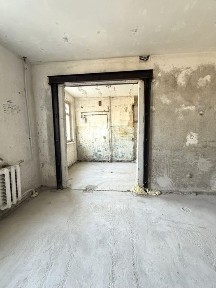 Продаю 3 комнатную квартиру, 97 квартал, ул. Я.Мудрого, 60а