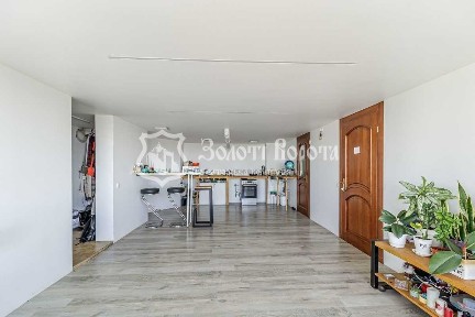 Киев, Елизаветы Чавдар ул., 13