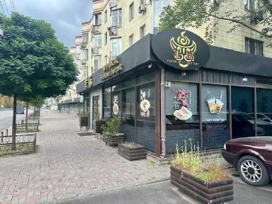 Продаж фасадного приміщення Площа Галицька, пр. Берестейський БЕЗ %