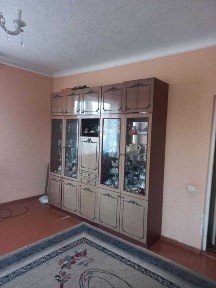 Продам частину будинку р-н ринку Урожай