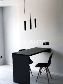 Готова до заселення квартира з дизайнерським ремонтом у ЖК Ріел Сіті