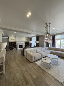 Продаж будинку з басейном Дослідна