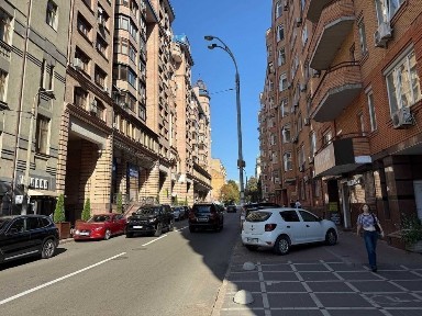 Фасад, магазин, шоу-рум, 246 кв. м, вулиця Павлівська 18, Центр