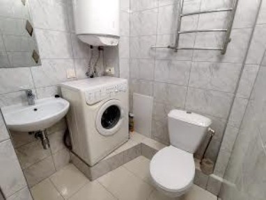 Продаж Київ, 3 кімнатної двосторонньої квартири по вулиці Чистяківська