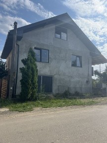 Продаж будинку в Перечині (20км від Ужгороду)