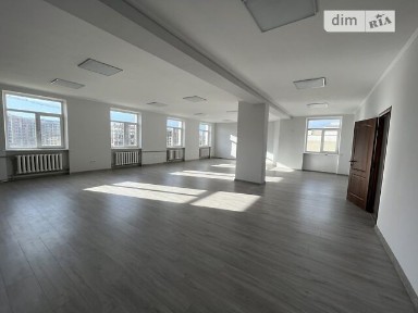 Оренда приміщення вільного планування р-н ТЦ Майдан