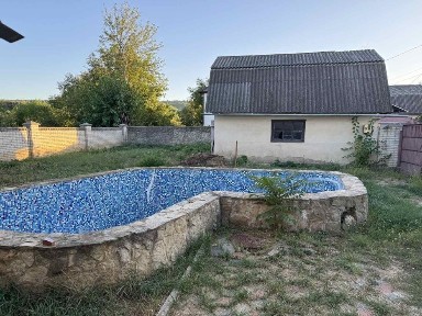 Продам чудовий будинок вул. Дачна