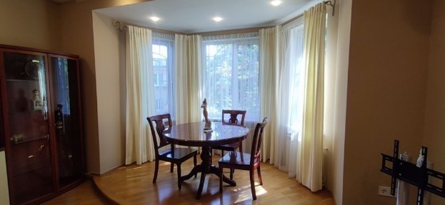 Сдам свою квартиру 100м² Французский бульвар