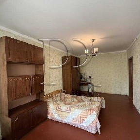 Киев, Градинская ул., 10А