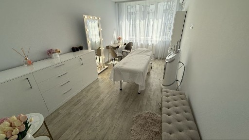 Київ, Печерський, Малоземельная 75А