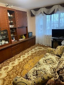 Продам квартиру 2кімнатну пр-т. Св. Кирила та Мефодія 9/9, 52м2