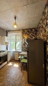 Продаж 2-кімнатної квартири на 