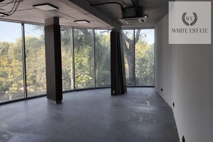 Продаж комерційного приміщення в Центрі