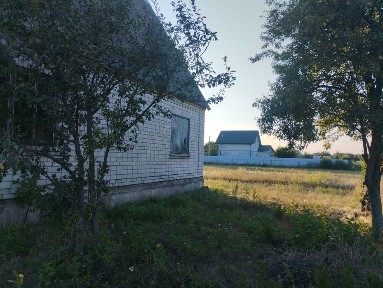 Продам будинок в селі Димерка та земельну ділянку 21сот.