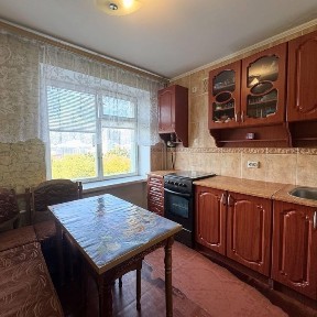 2 кімнатна по вул. <a href='/newbuilding/7140/view/zk-svoboda'>Свобода</a>