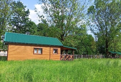 Шале “RAkash” на березі річки