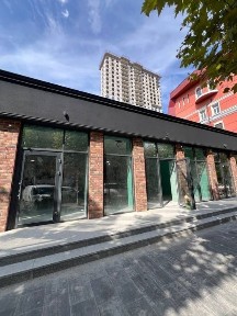 Орента магазину 80кв Червона лінія Вітрнні вікна Трафік