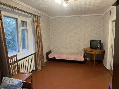 Продам 1 комнатную 2 этаж