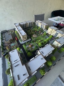 Продаж 1 кім, здача 2025