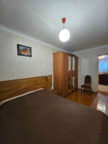 № 13760 - 3 к. квартира, Виставка, пров. Вацківський, 3/5 пов., цегла