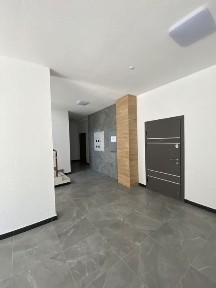 Продаж квартири, центр, новобудова, кромакс буд, три кімнати, таунхаус