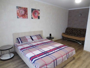 1 км. квартира в центрі біля ТРЦ 