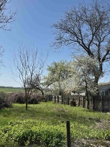 Будинок під ремонт, з газом, водою