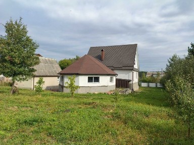 Будинок у пригороді Житомира з можливою оплатою на банківський рахунок