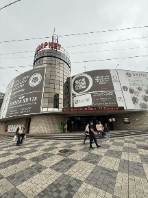 МОЖНА ПІД Є ВІДНОВЛЕННЯ Продам 2 кімнатну квартиру район Формаркету