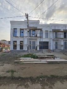 ПРОДАЮТЬСЯ ТАНХАУСИ у стилі сучасна класика м. Ужгород, Компотний р-н