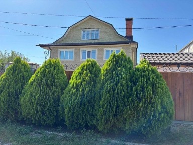 Продаж 2 поверхового будинку з ремонтом м. Тульчин