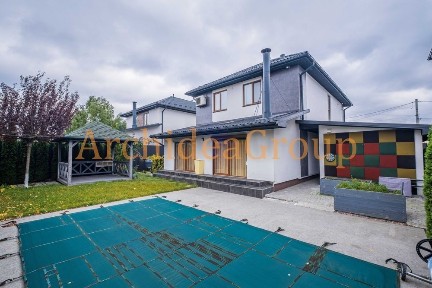 Сучасний 2-х пов. компактний котедж Нові Петрівці, 175м2