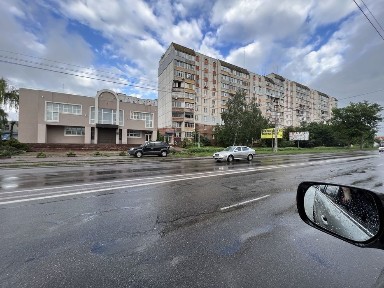 Приміщення під супермаркет, салон краси, виробництво та ін. від власника