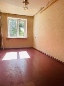 Продам 2 кімнатну квартиру. Є відновлення!