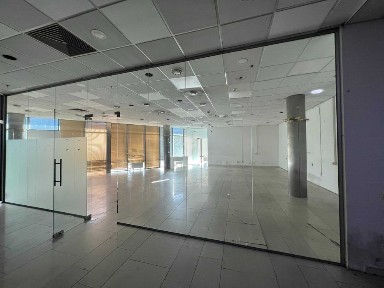 Київ, Печерський, вулиця Басейна 1